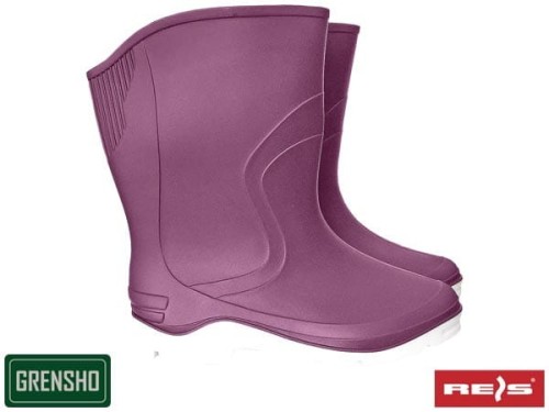 BUTY Z PCV