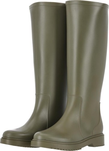BUTY Z PCV