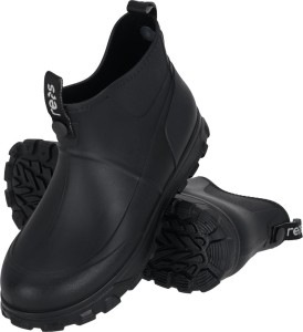 BUTY Z PCV